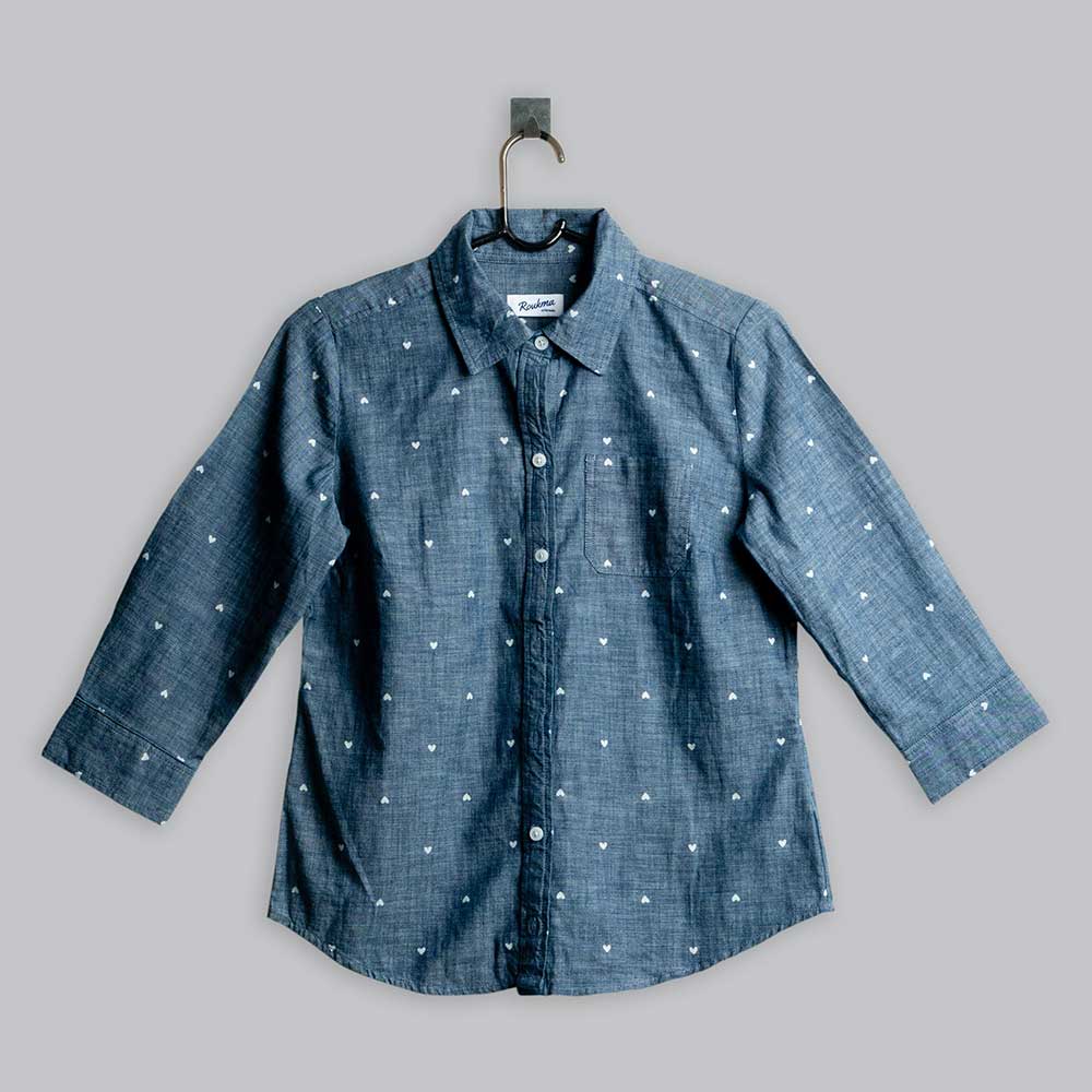 Shirt with a Packaging Fee